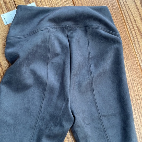 WHBM Brand new with tags perfect condition Runway Legging 00P XXS 00 - Picture 5 of 5